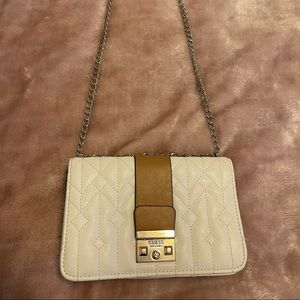 Guess cross body hand bag.